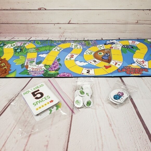Zobmondo The Ladybug Game 2004 Board Game - Picture 3 of 4
